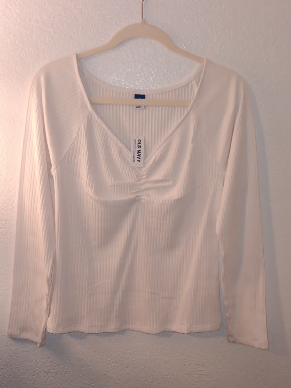 Old Navy Cream Ribbed V-Neck Long Sleeve Top